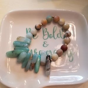 NIB Jbloom stretch bracelet